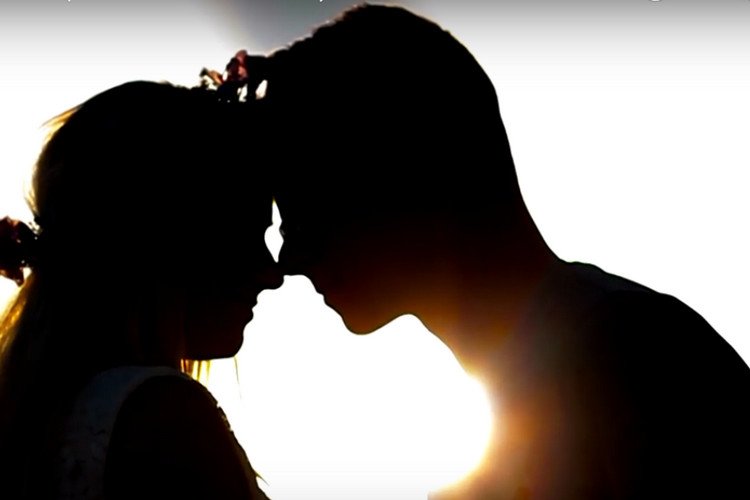 Nowość: Playback – Ciebie pocałować | VIDEO